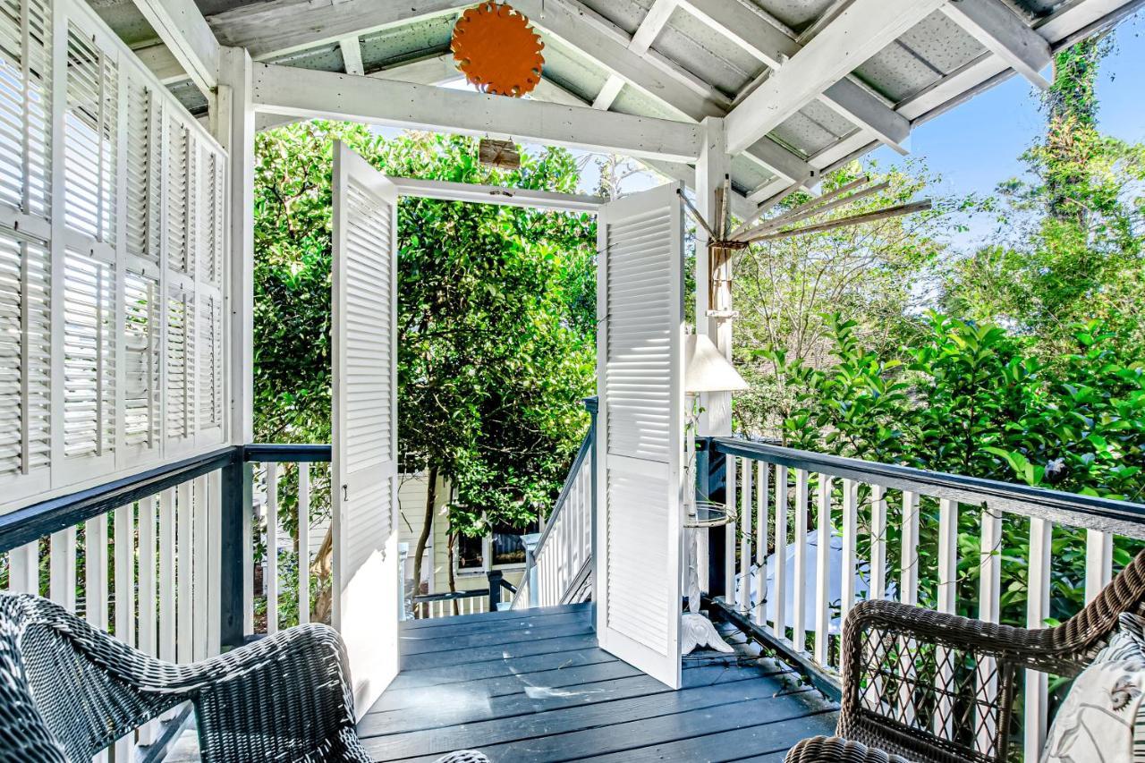 Готель Baby Breezy Tree House Demere Park Екстер'єр фото